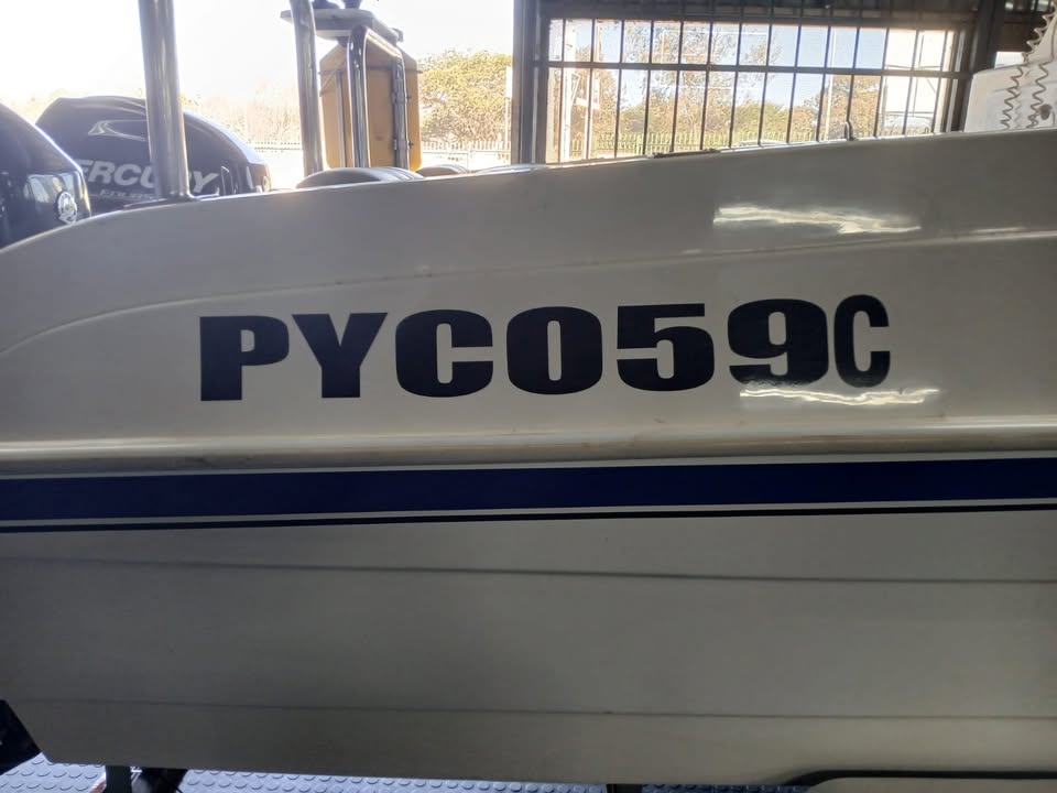16 feet Sodwana, 80 HP Boat