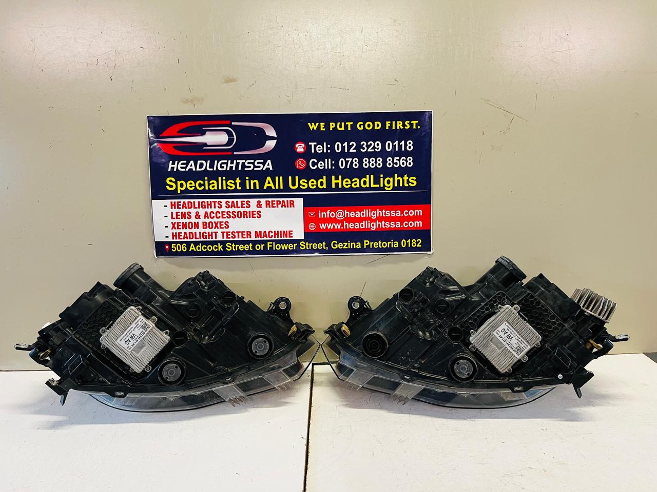 VW Polo 9 (IQ light) left and right side headlights (2022) - Private Seller VW Polo 9 (IQ light) left and right side headlights (2022) - Private Seller