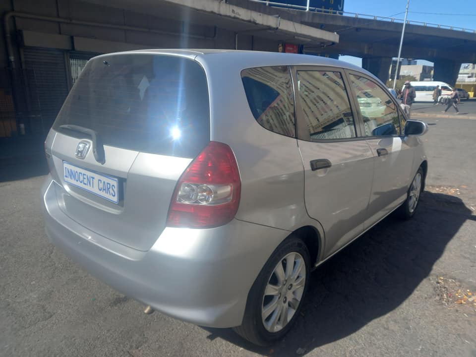 2007 HONDA JAZZ 1.4 PETROL, AUTOMATIC, SILVER COLOR, MILEAGE SPARE KEY