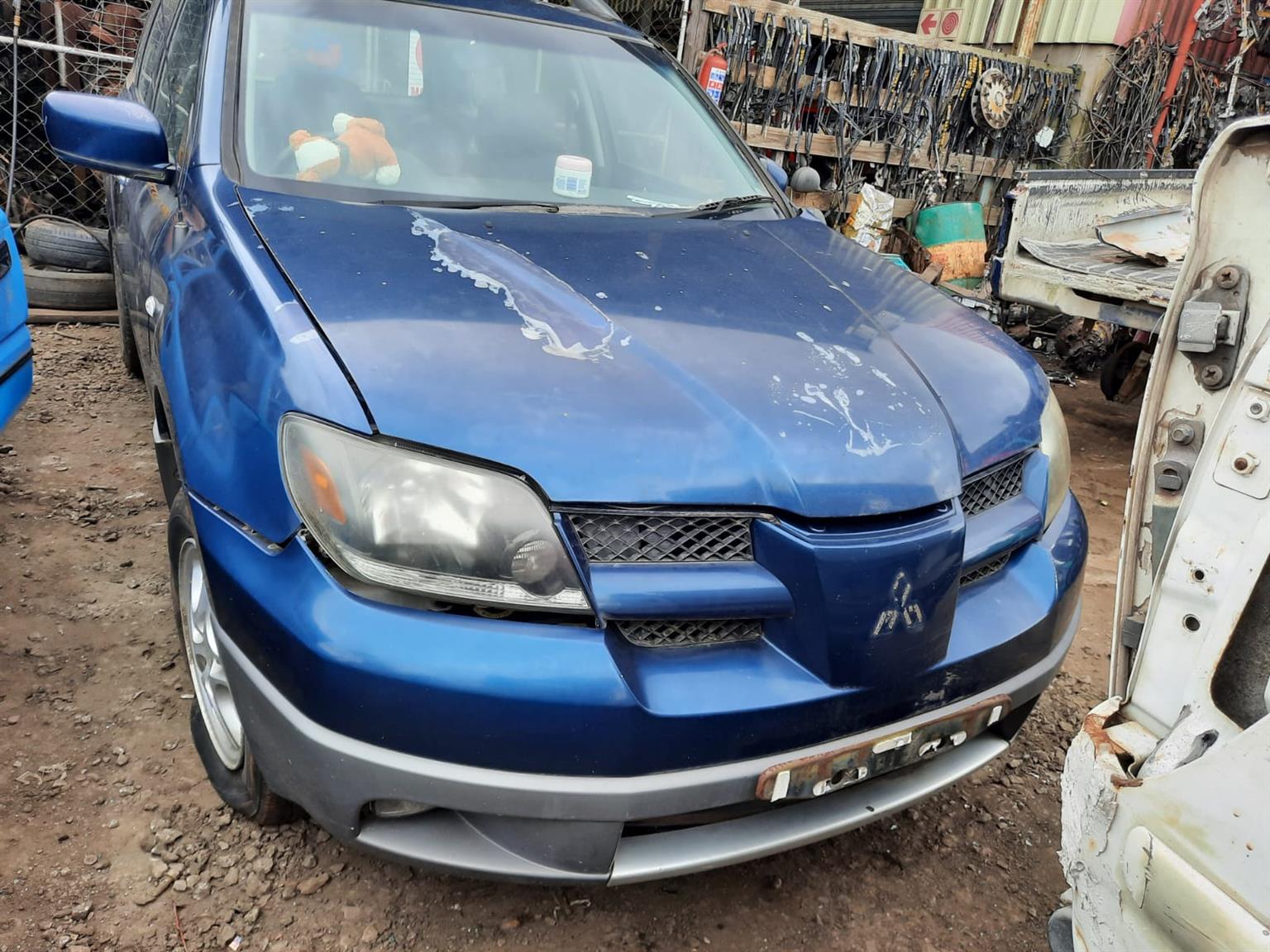 2003 Mitsubishi Outlander 2.0 Ltd Auto - Stripping for Spares