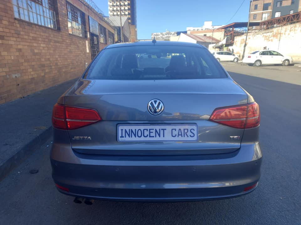 2018 JETA 7 SEDAN 1.4TSI HIGHLINE PETROL, AUTO DSG 7SPEED, SUNROOF, GREY COLOR