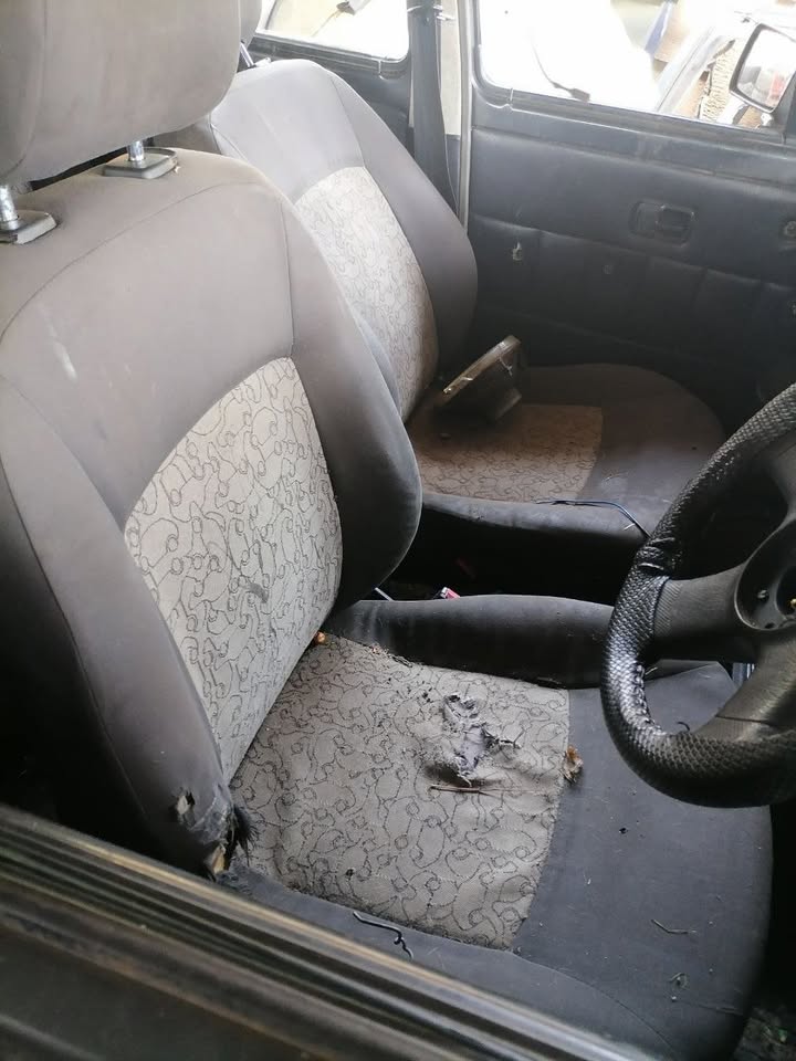 VOLKSWAGEN GOLF 1 FRONT AND REAR SEAT COMBO - Private Seller VOLKSWAGEN GOLF 1 FRONT AND REAR SEAT COMBO - Private Seller
