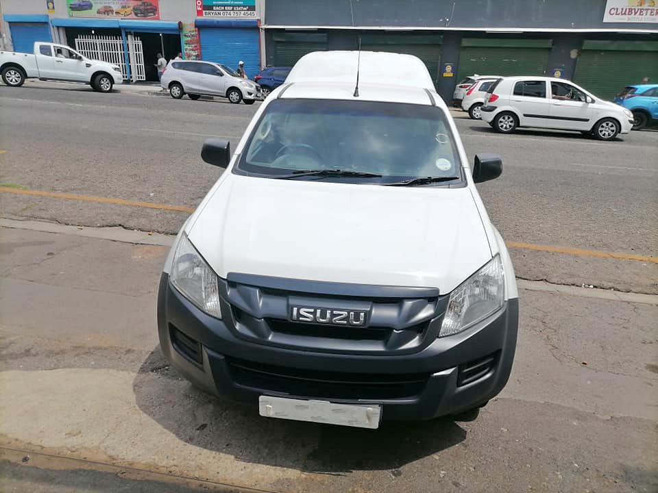 2014 Isuzu KB250 DTec Bakkie Single Cab with Canopy High Rider