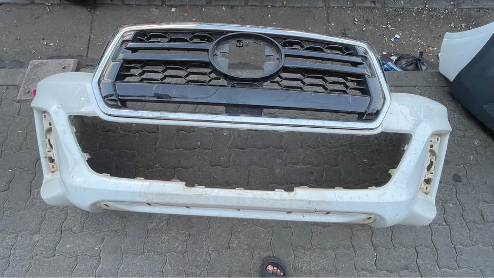 Toyota Hilux GD6 BUMPER 2021 - Private Seller Toyota Hilux GD6 BUMPER 2021 - Private Seller