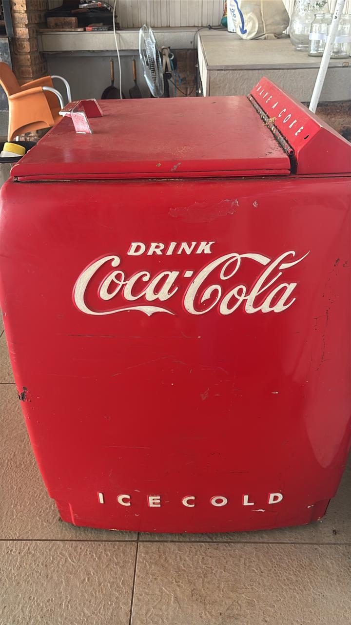 Vintage Coca Cola Fridge