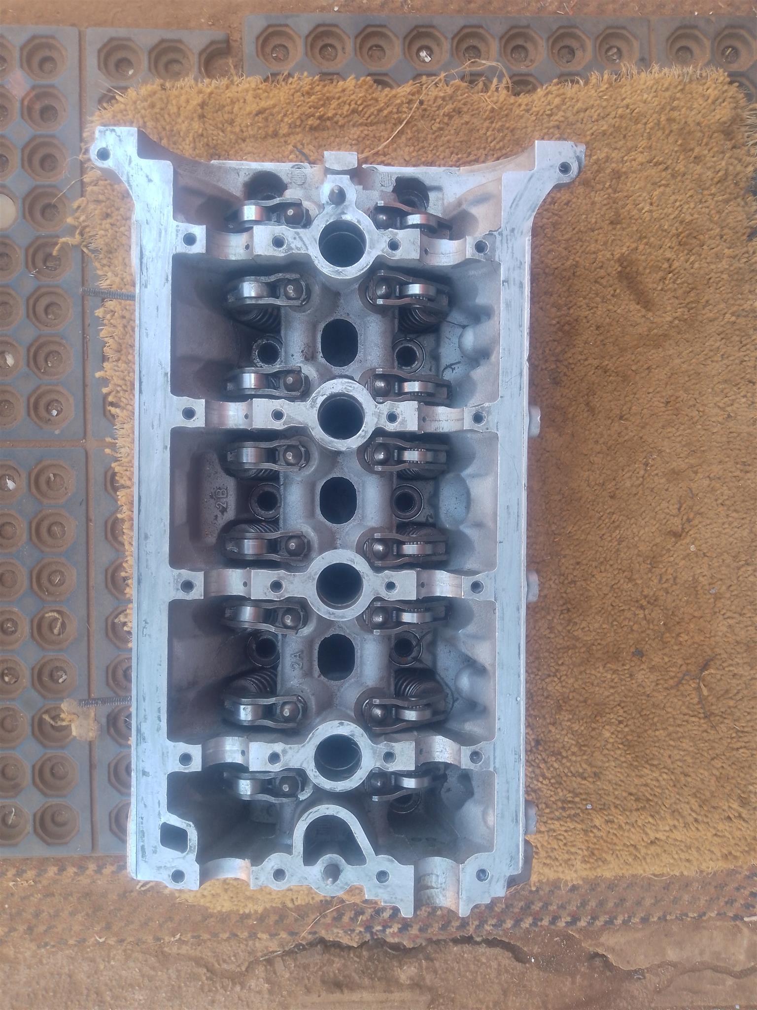 Hi I'm selling 2.0 ccz golf 6 cellinder had complete in good condition - Private Seller Hi I'm selling 2.0 ccz golf 6 cellinder had complete in good condition - Private Seller