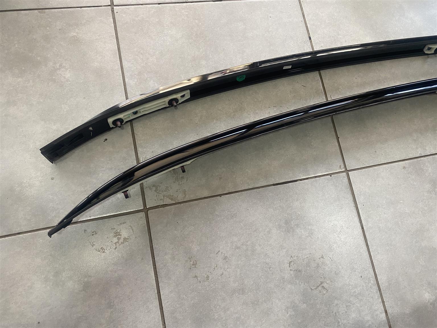 2025 HAVAL JOLION ROOF RAILS FOR SALE. IN PRISTINE CONDITION - Private Seller 2025 HAVAL JOLION ROOF RAILS FOR SALE. IN PRISTINE CONDITION - Private Seller