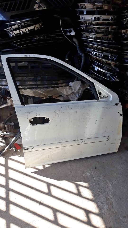 Neat Geely Ck Driver Door - Private Seller