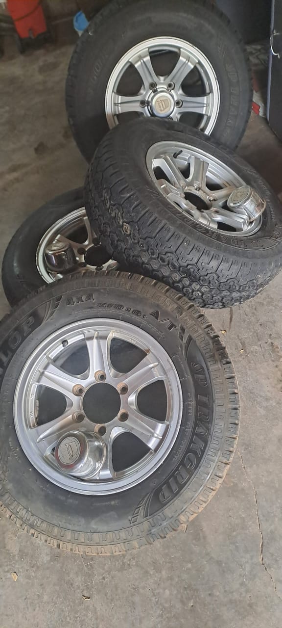 Toyota 16" rims +tyers - Private Seller Toyota 16" rims +tyers - Private Seller