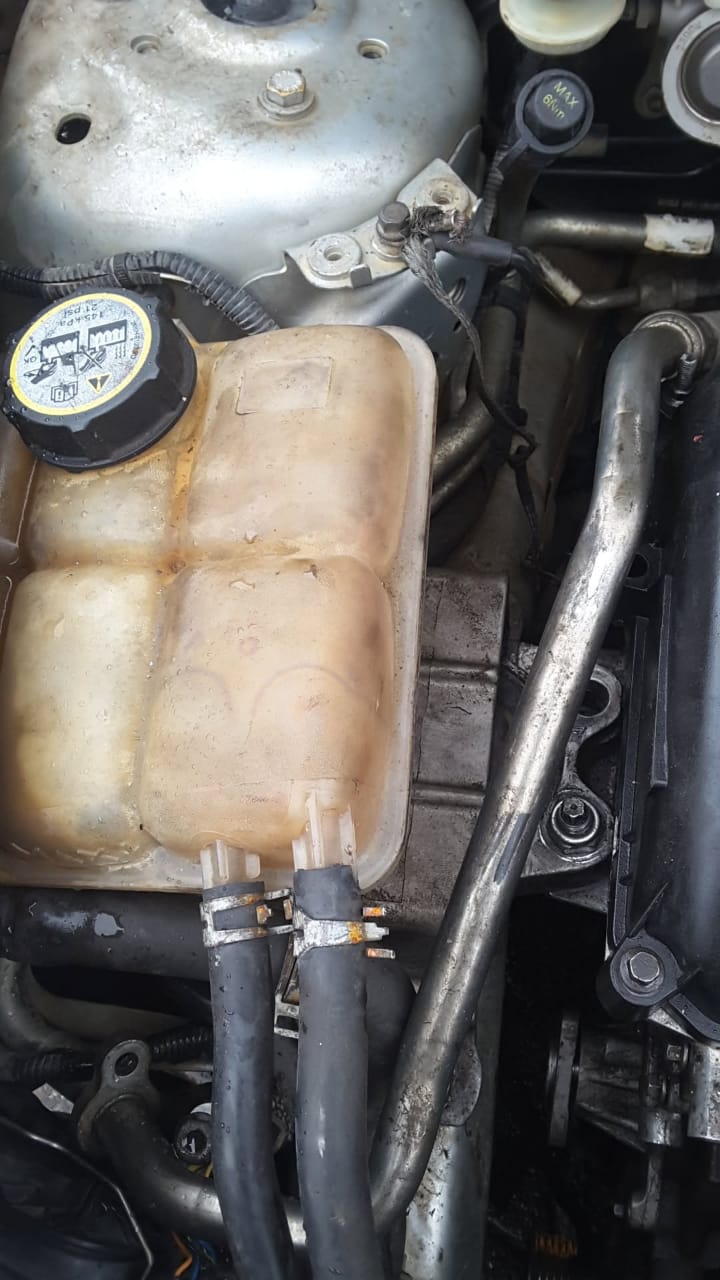 Volvo S40 2010 2l for sale - Private Seller