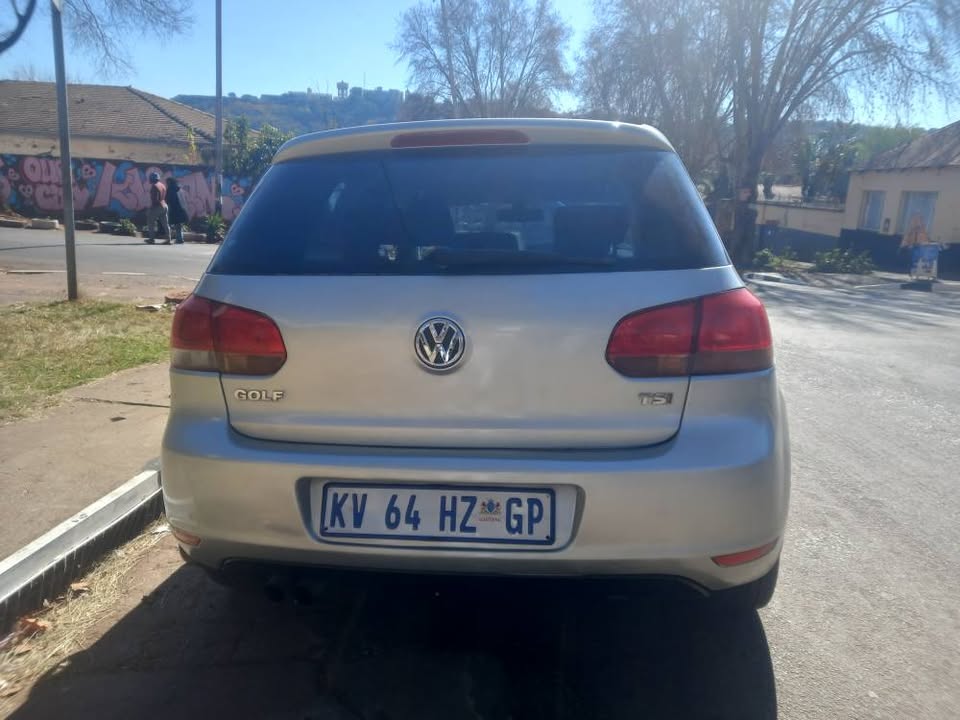 2010 VW GOLF 6 TSI 2.0 PETROL, MANUAL, SILVER, 96000KMS