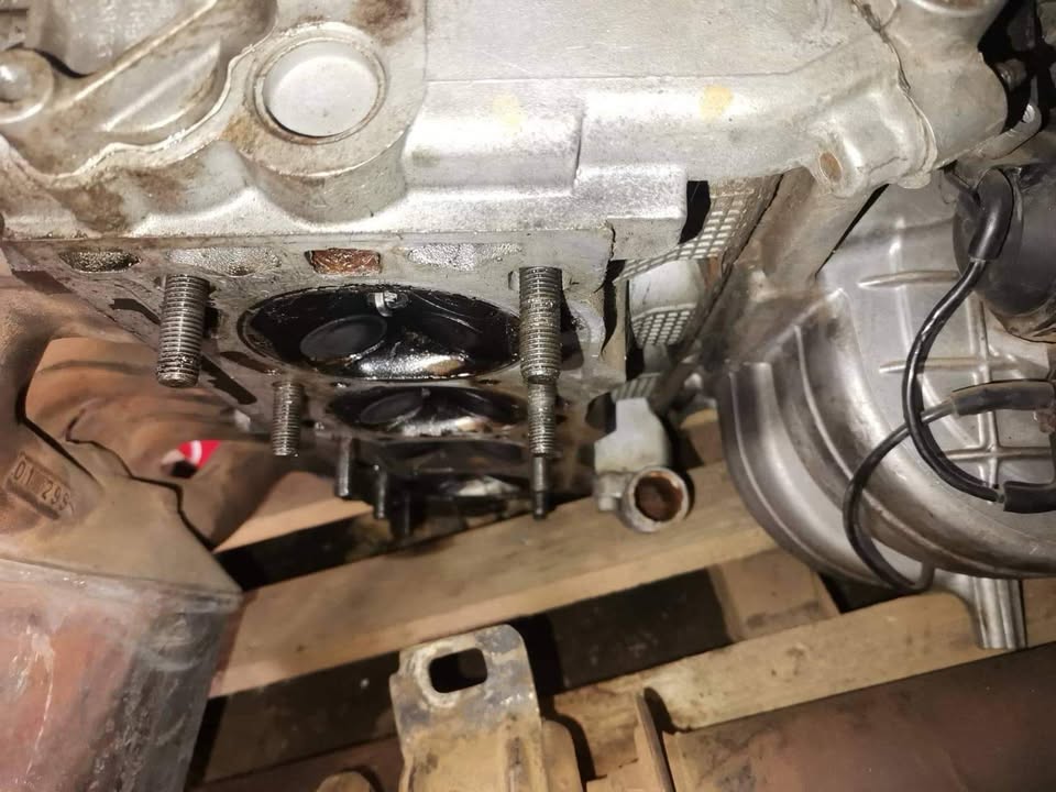 Opel z18xe 16v head - Private Seller Opel z18xe 16v head - Private Seller