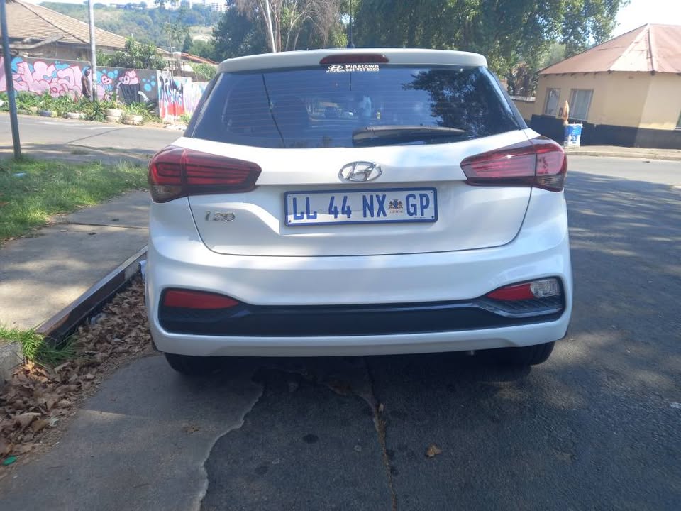 2020 Hyundai i20 Hatchback  Engine Capacity  1.2 Petrol Manual Transmission  White Color