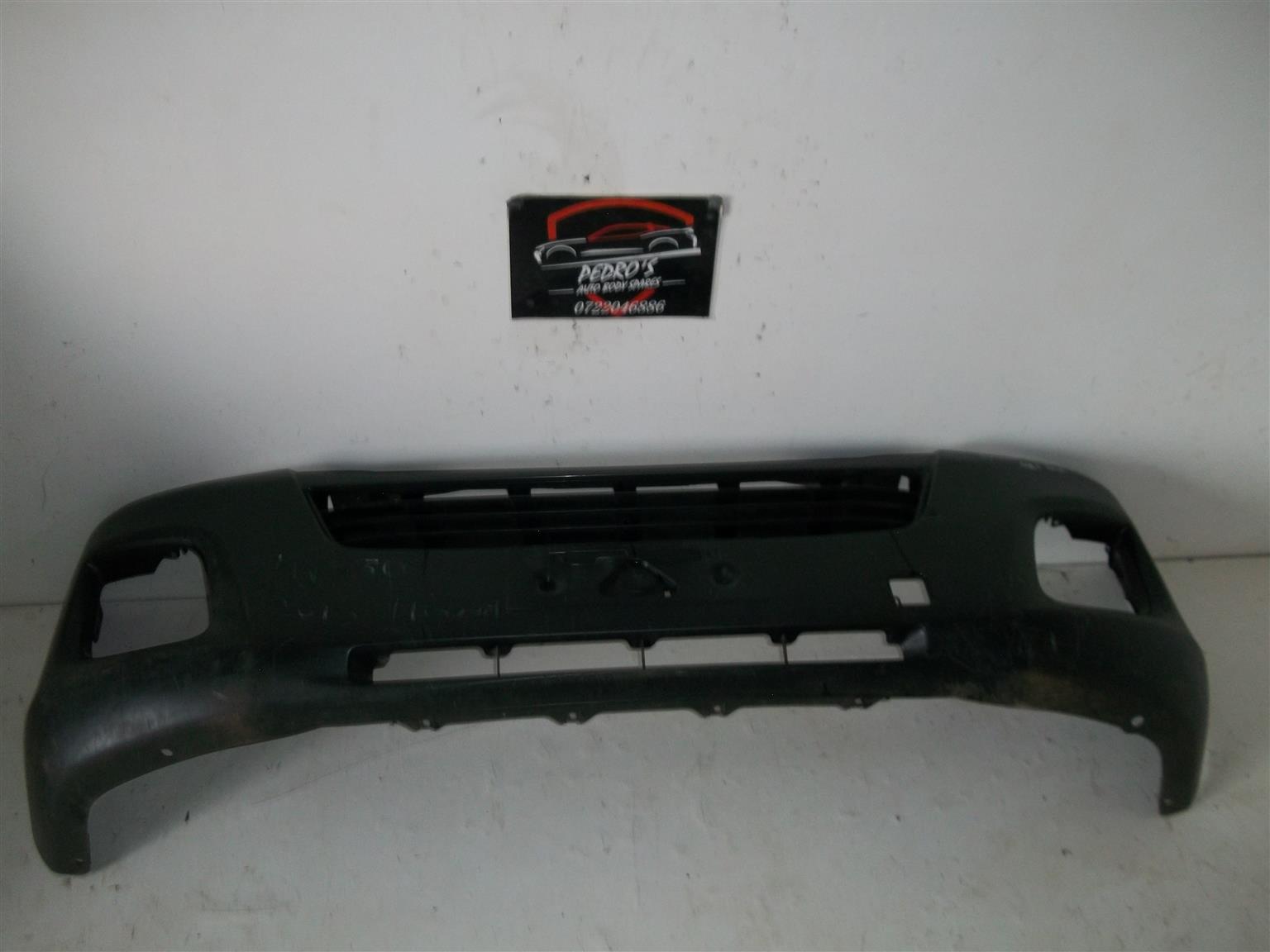 Nissan NV350 '13+ front bumper - Private Seller Nissan NV350 '13+ front bumper - Private Seller