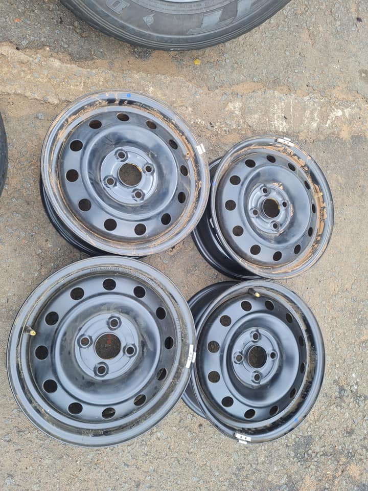 Suzuki swift original stardard steal rims size 14 - Private Seller