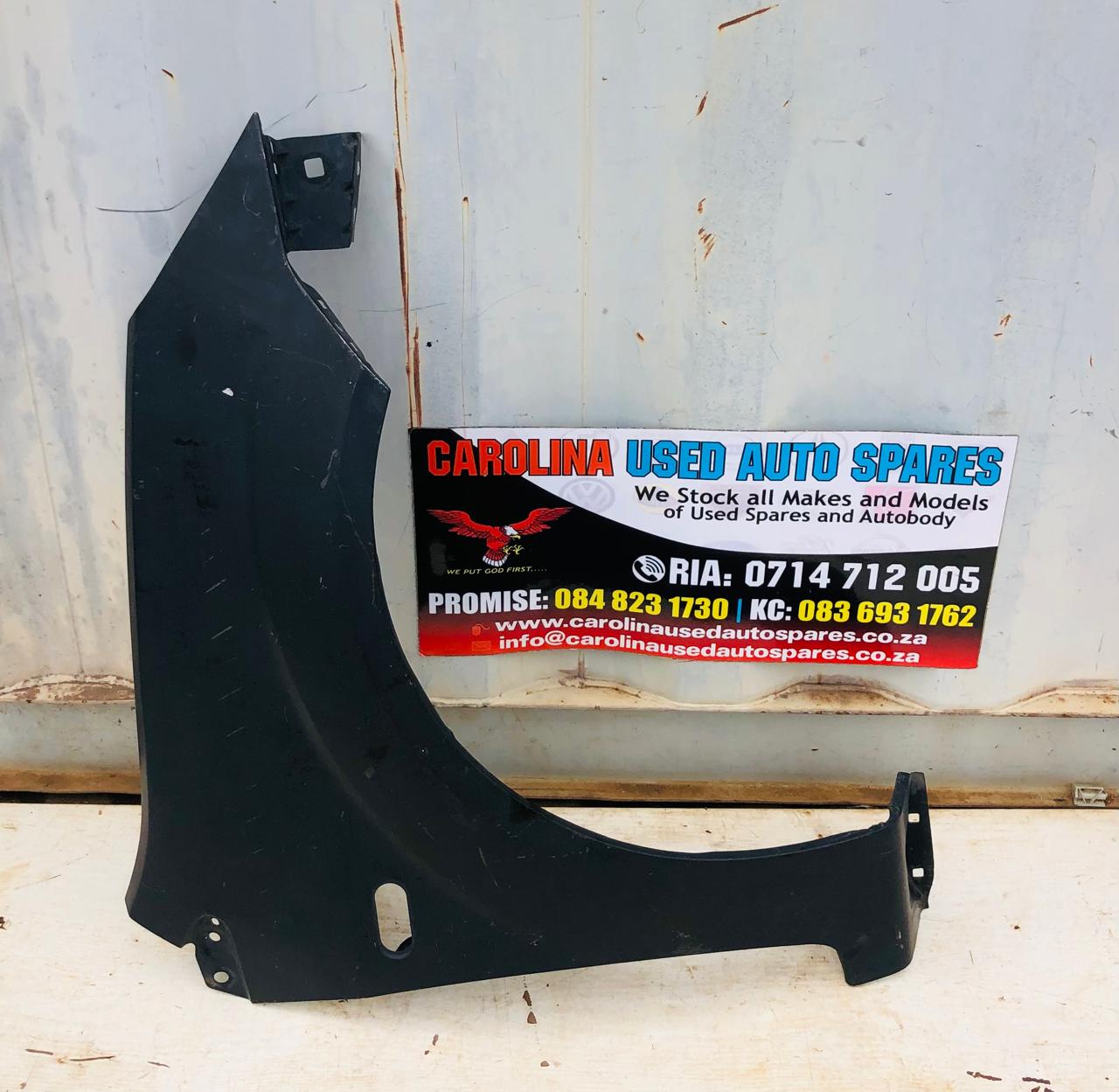 Ford Fiesta right side fender with marker lamp - Private Seller Ford Fiesta right side fender with marker lamp - Private Seller