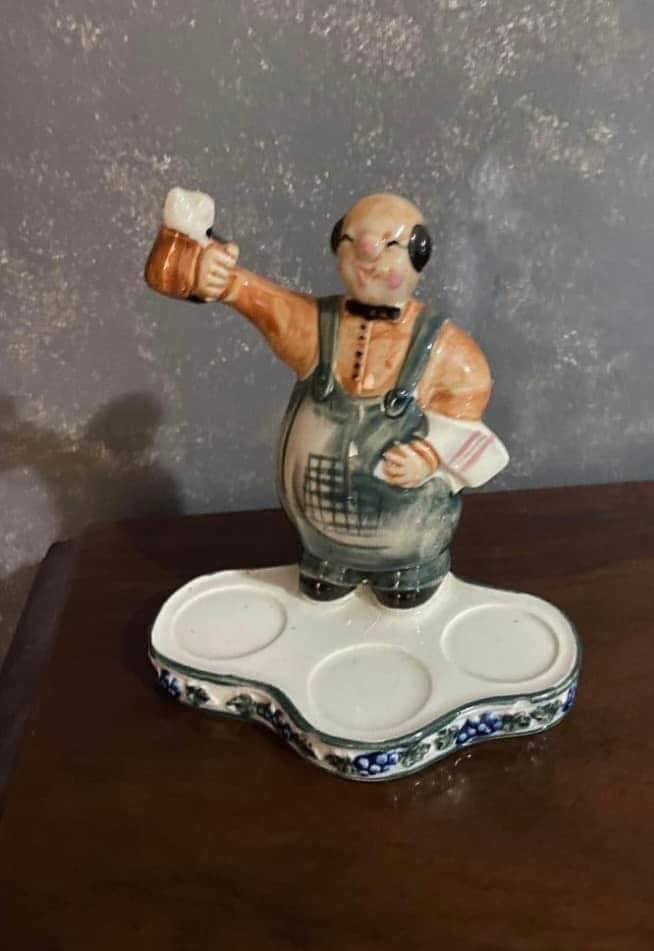 Vintage 1940’s ceramic bartender