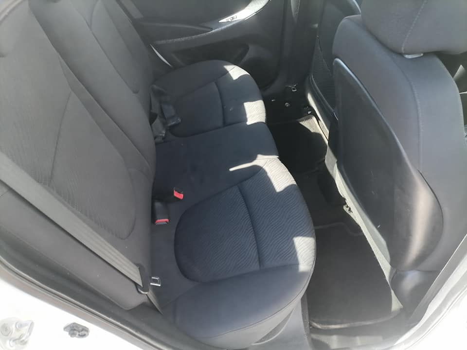 2016 Hyundai Accent 1.6 Sedan Automatic with a Nice interior seat