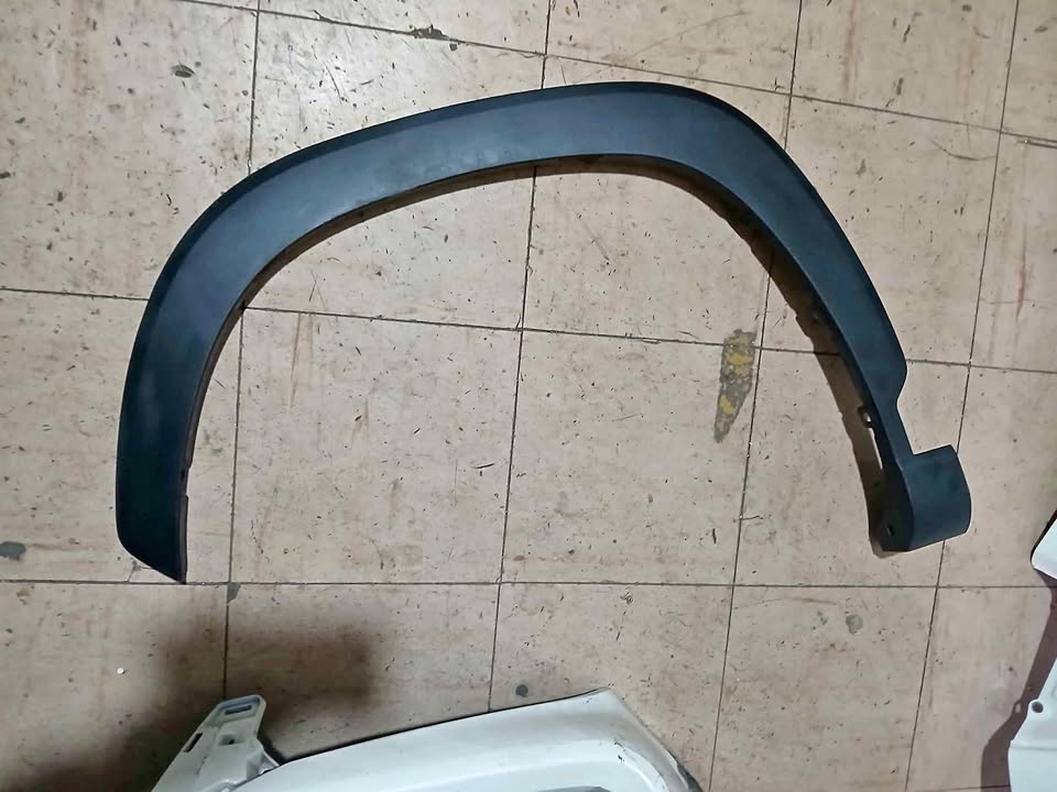 Toyota corolla cross wheel arch - Private Seller Toyota corolla cross wheel arch - Private Seller
