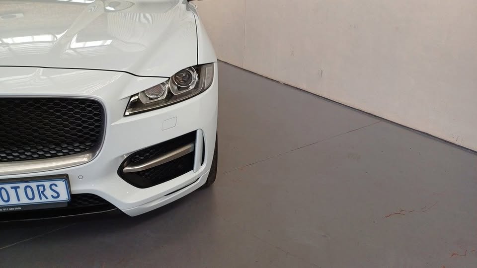 2016 JAGUAR F-PACE 3.0D AWD R-SPORT