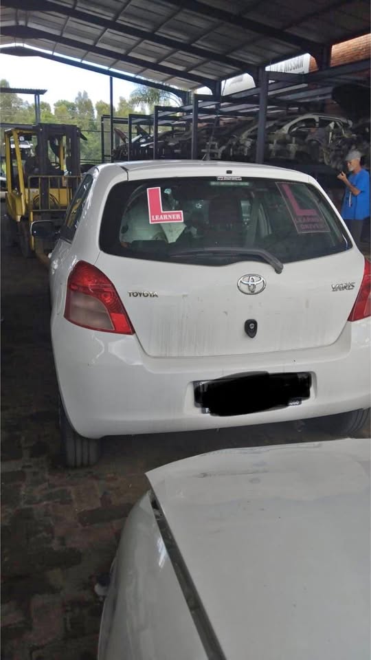2010 YARIS HATCH 4CYL FOR SPARES - Private Seller 2010 YARIS HATCH 4CYL FOR SPARES - Private Seller