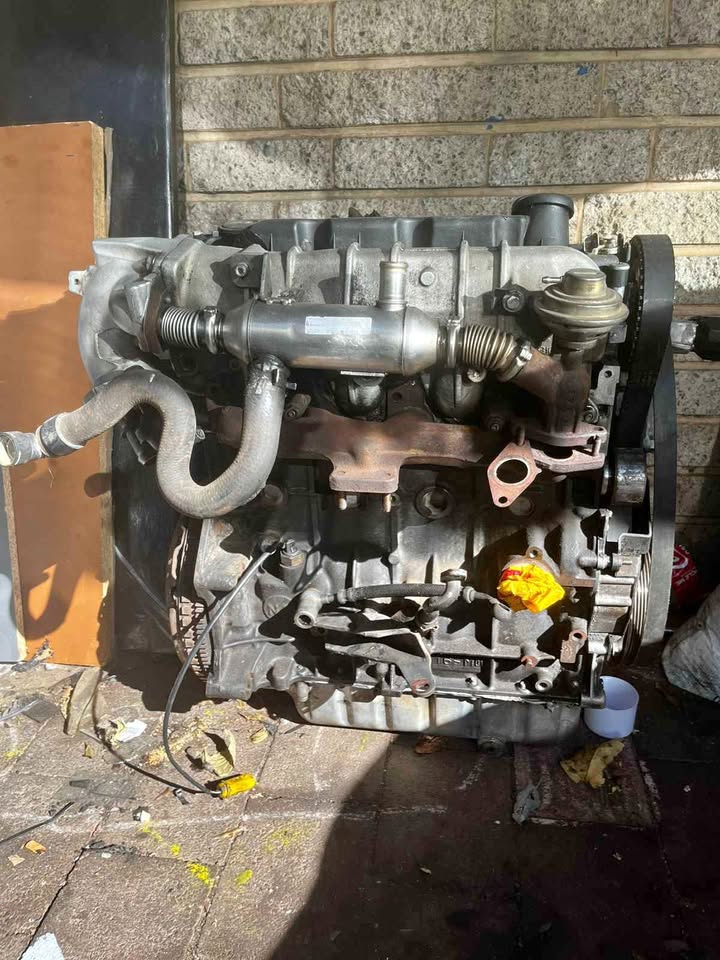 Peugeot 307 2.0 Hdi 2002 model. Engine - Private Seller Peugeot 307 2.0 Hdi 2002 model. Engine - Private Seller