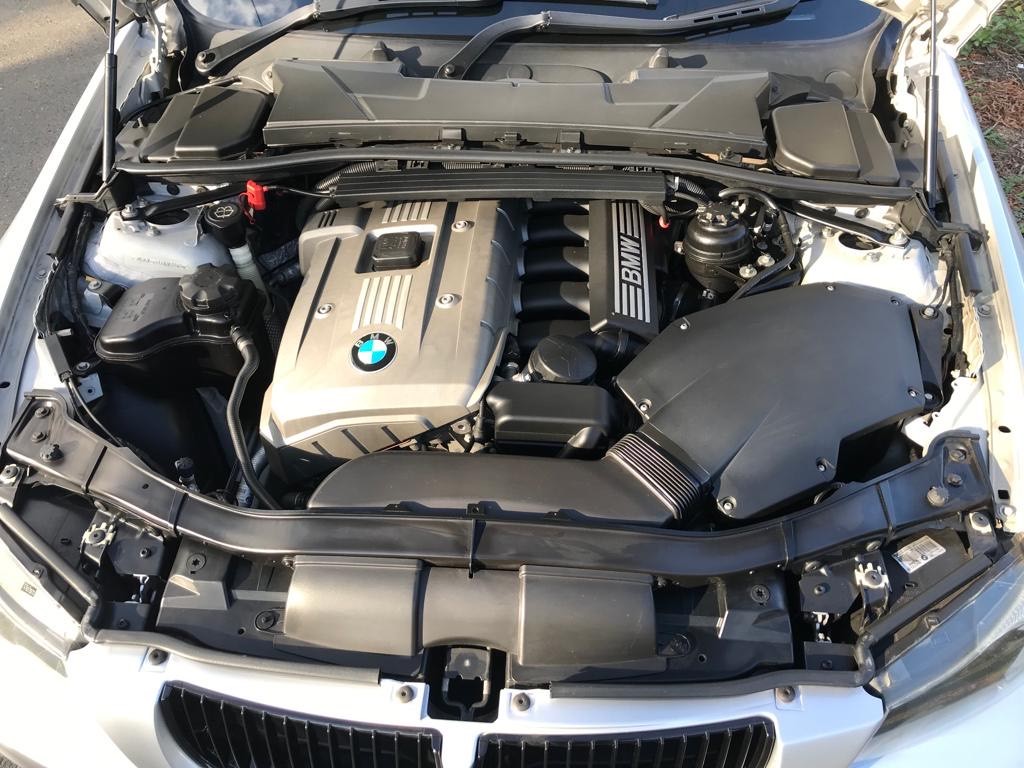 2006 BMW 325i Touring M Sport A/T (Stationwagon)
