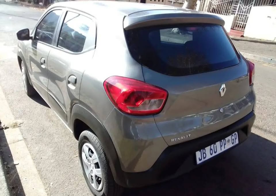 2019 RENAULT KWID 1.0 MANUAL TRANSMISSION IN EXCELLENT CONDITION