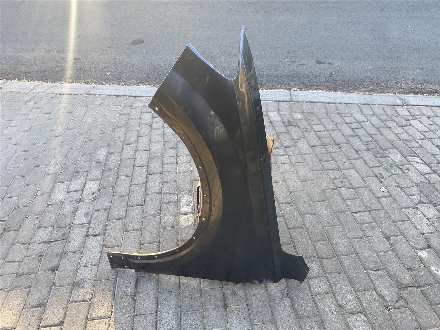2023 AUDI Q7 LEFT FRONT ALUMINIUM FENDER FOR SALE. IN EXCELLENT CONDITION - Private Seller