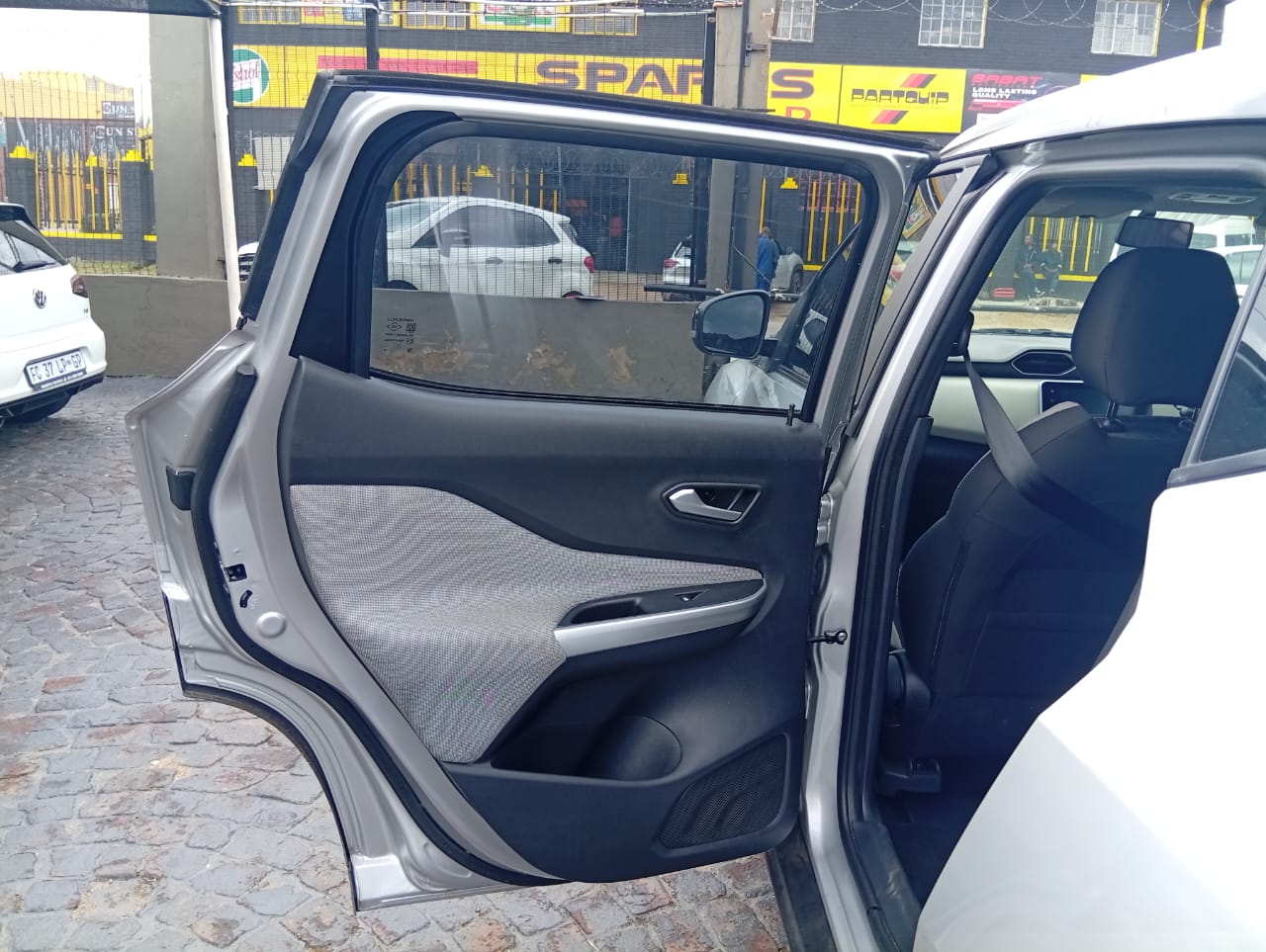 MAGNITE NISSAN 2023 AUTO