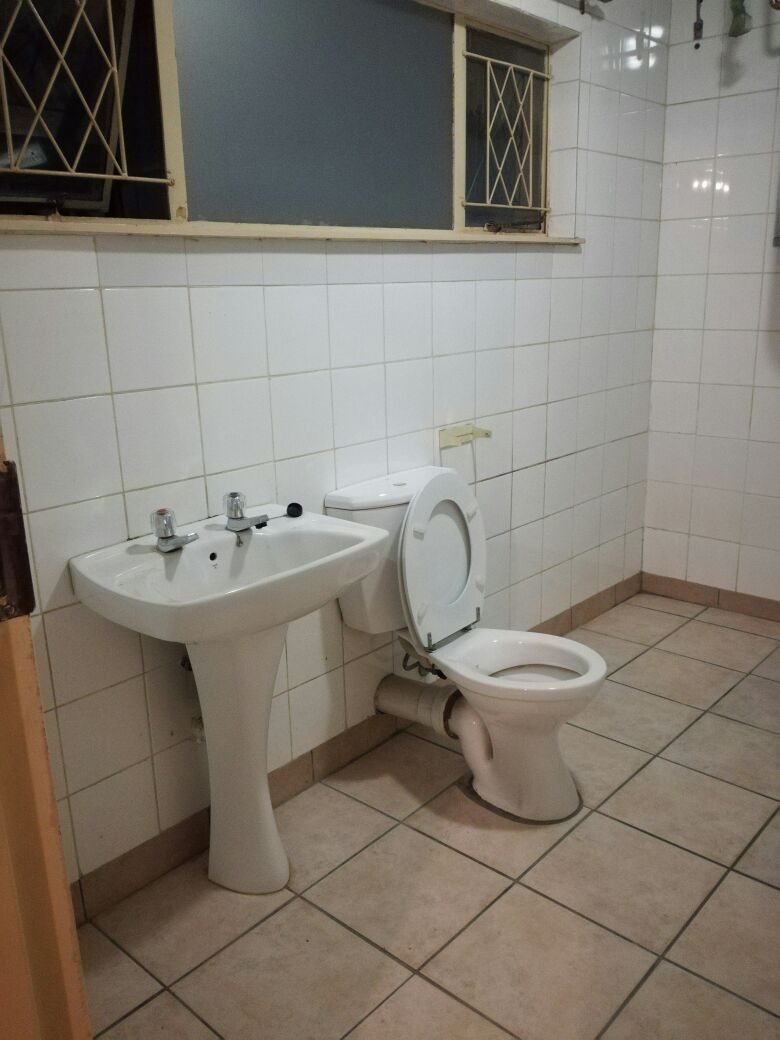 1 Bedroom Garden Cottage to let in Fontainebleau, Randburg. Junk Mail