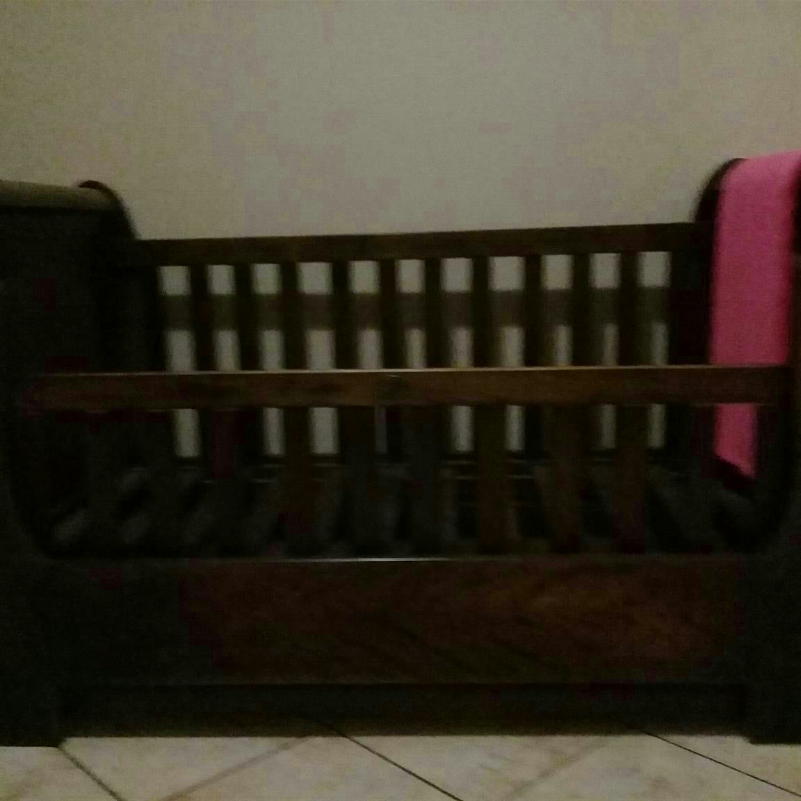 sleigh cot and compactum for sale