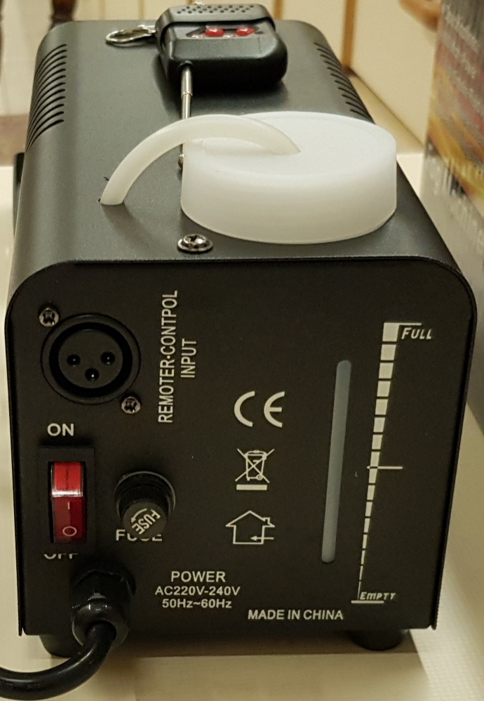 Smoke, Fog Machine 600W Heavy Duty, Compact & High Capacity. Brand New Products