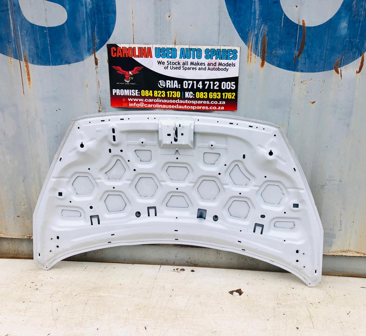 Ford Figo bonnet (hatchback and sedan) - Private Seller Ford Figo bonnet (hatchback and sedan) - Private Seller