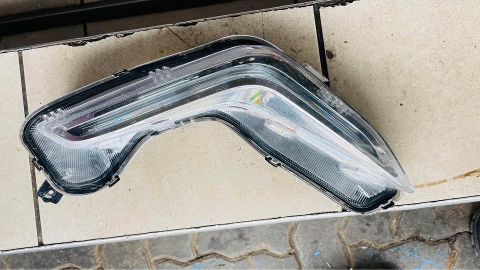 Nissan Magnite fog light - Private Seller Nissan Magnite fog light - Private Seller