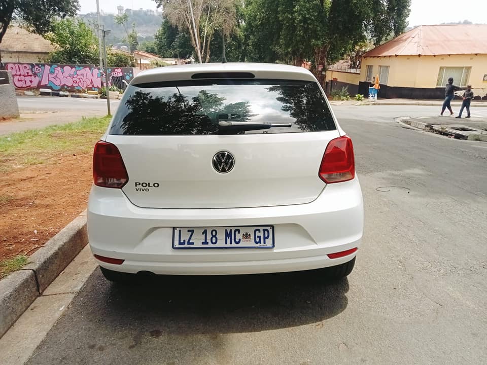 2022 VW polo Vivo 1.4 hatchback