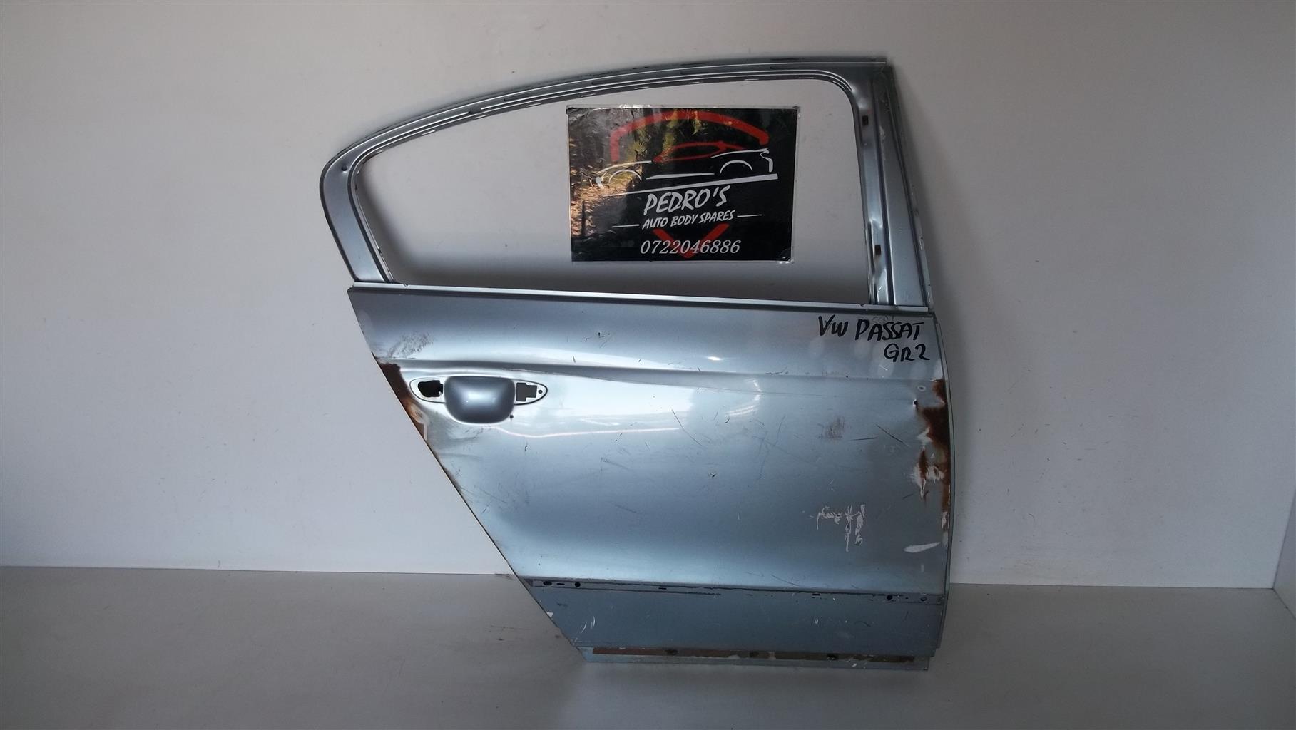 VW Passat (Right) passenger door - Private Seller VW Passat (Right) passenger door - Private Seller