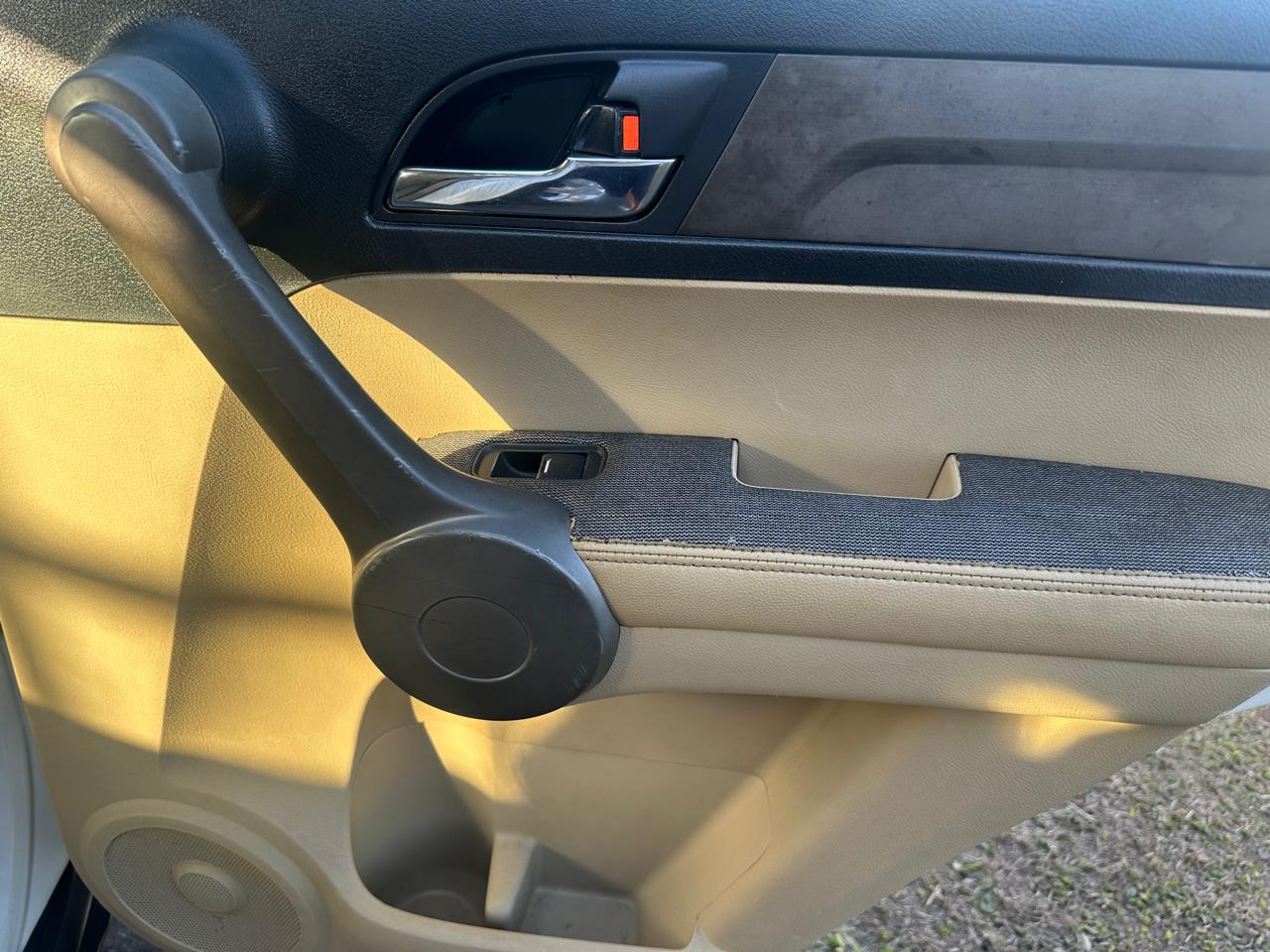 Clean Honda CRV Automatic