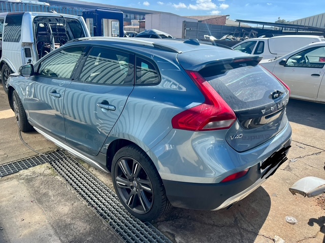 Volvo V40 Cross Country Spares - Private Seller Volvo V40 Cross Country Spares - Private Seller