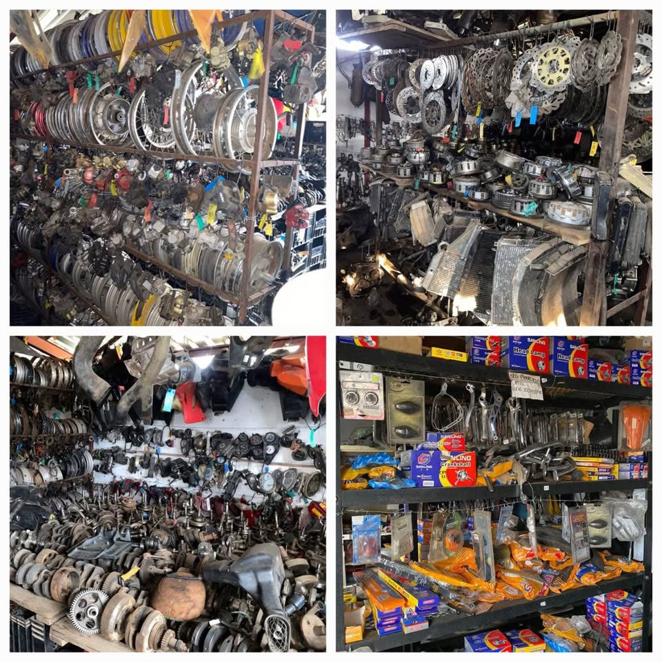 Suzuki SV 400 cam caps. Meyerton bike scrapyard new and secondhand spares. Andre - Private Seller