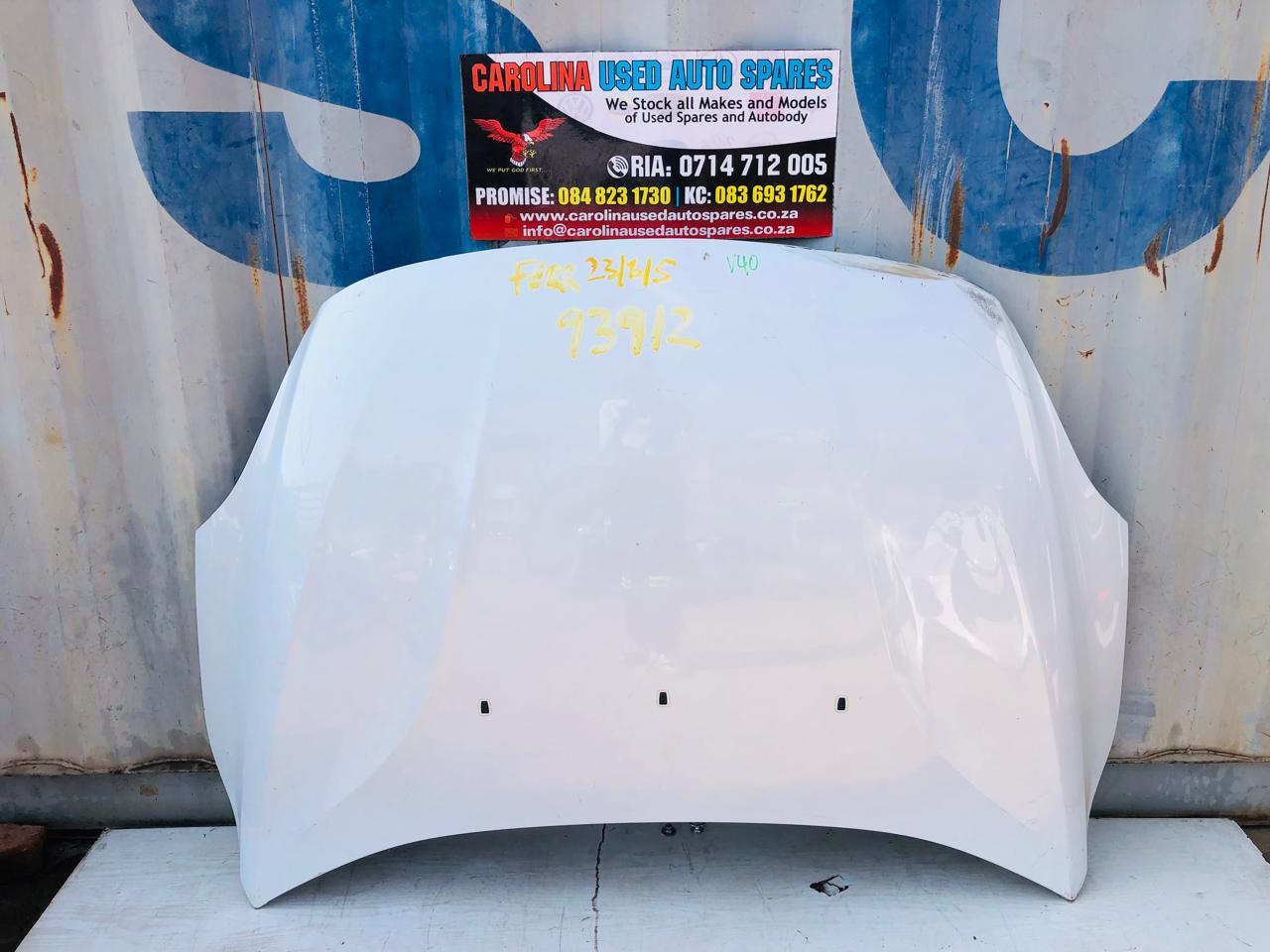 Volvo V40 bonnet (2012-2017) - Private Seller