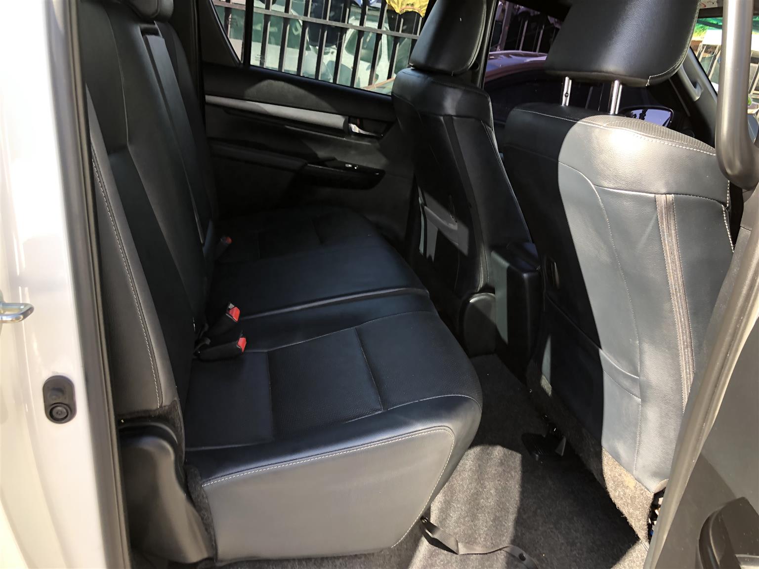 2023 Toyota Hilux 2.8GD-6 double Cab (4x2) Legend GR Sport Auto For Sale