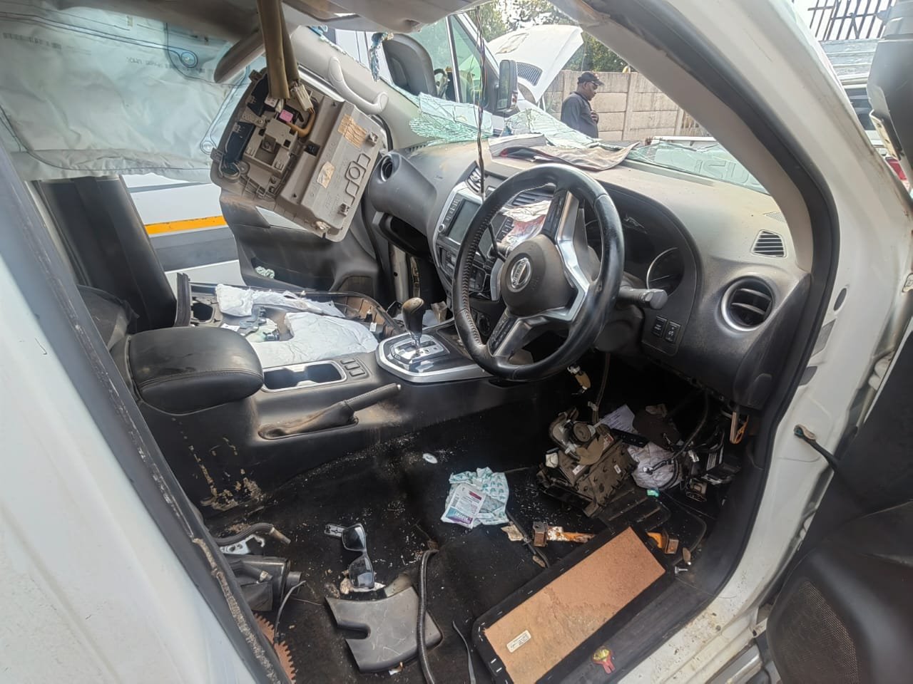 Stripping for Spares – Nissan Navara D23 2.5 2023 Diesel Automatic Stripping for Spares – Nissan Navara D23 2.5 2023 Diesel Automatic