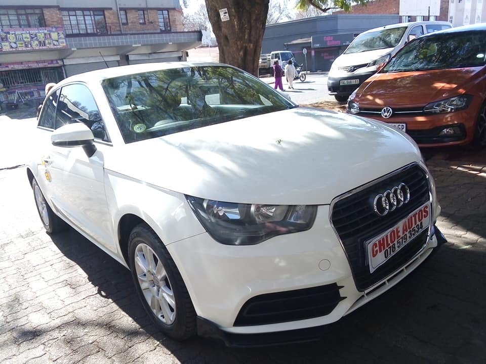 2012 AUDI A1 1.2 TFSI  MANUAL PETROL WHITE SERVICE BOOK 87.000KM