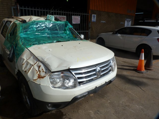We are stripping Renault Duster - Private Seller We are stripping Renault Duster - Private Seller