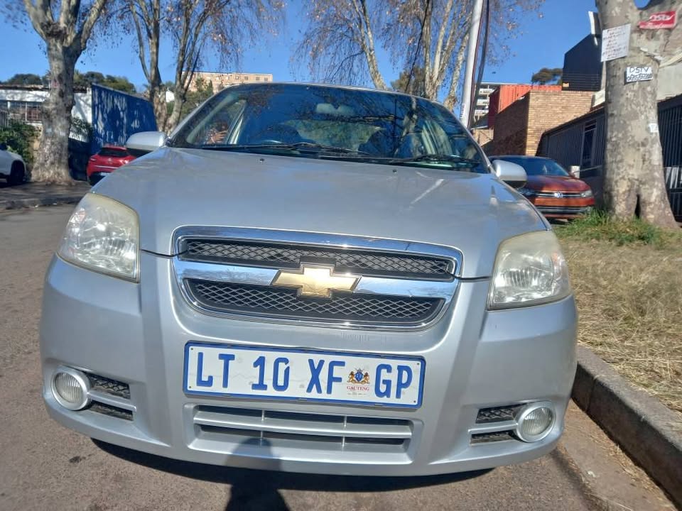 2015 Chevrolet Aveo Sedan 1.6 LS PETROL, Automatic, Silver, 88000kms, . spare key. 2015 Chevrolet Aveo Sedan 1.6 LS PETROL, Automatic, Silver, 88000kms, . spare key.