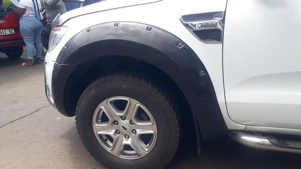 2013 FORD RANGER 3.2XLT 4X2 DOUBLE CAB