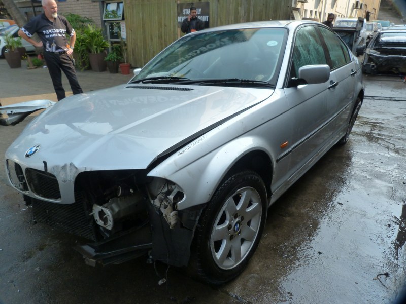 BMW 318i E46 Manual Silver - 2000 STRIPPING FOR SPARES - Private Seller BMW 318i E46 Manual Silver - 2000 STRIPPING FOR SPARES - Private Seller