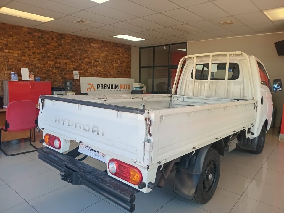 2018 HYUNDAI H100 2.6D