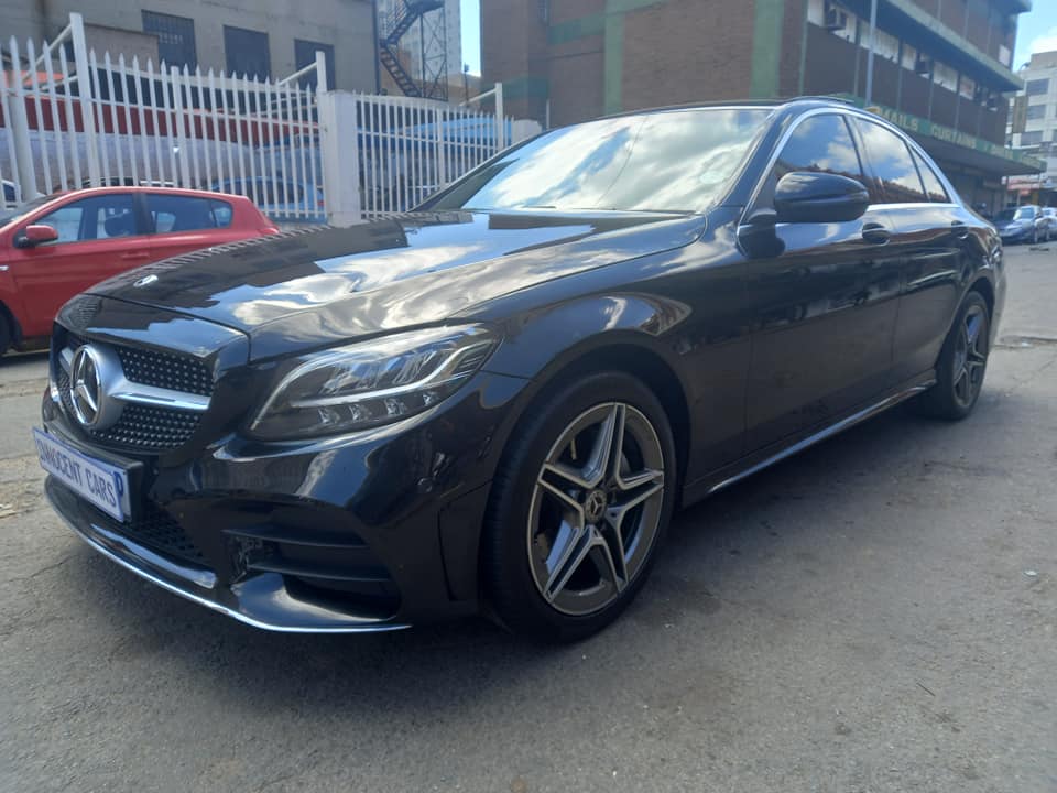 2018 MERCEDES BENZ C180 AMG, PETROL, AUTOMATIC, BLACK COLOUR, MILEAGE 90000KM
